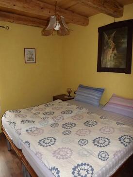 Apartments with parking space Beli, Cres - 22435