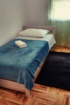 Ferienwohnungen mit Parkplatz Okrug Gornji, Ciovo - 22441