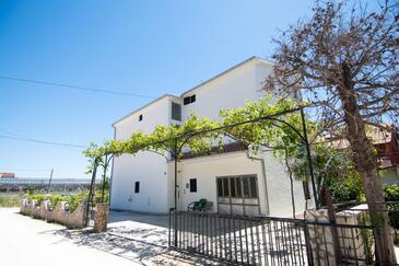 Apartments By The Sea Kaštel Kambelovac, Kaštela - 22444 - Chorvatsko