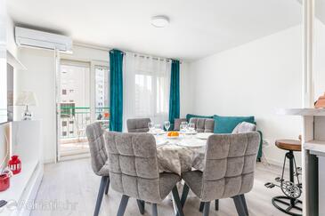 Апартаменти з паркуванням Спліт - Split - 22452 Adriatic.hr