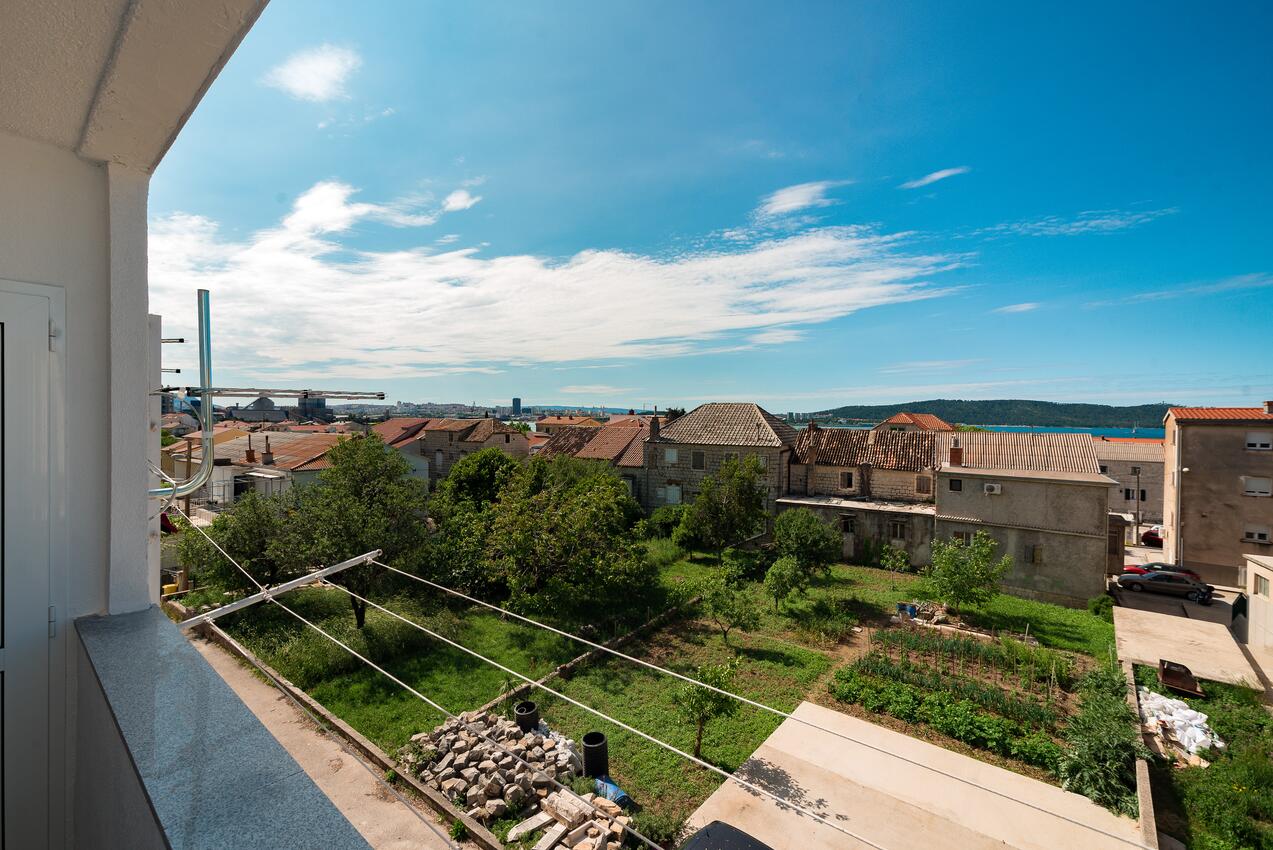 Ferienwohnungen mit Parkplatz Kastel Sucurac, Kastela - 22456