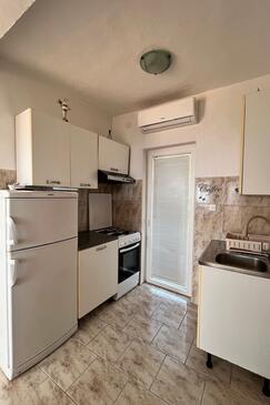 Apartamente cu parcare Ivan Dolac, Hvar - 22459