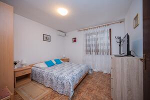 2-Zimmer-Ferienwohnung Pakostane, Biograd (A-22462-a)