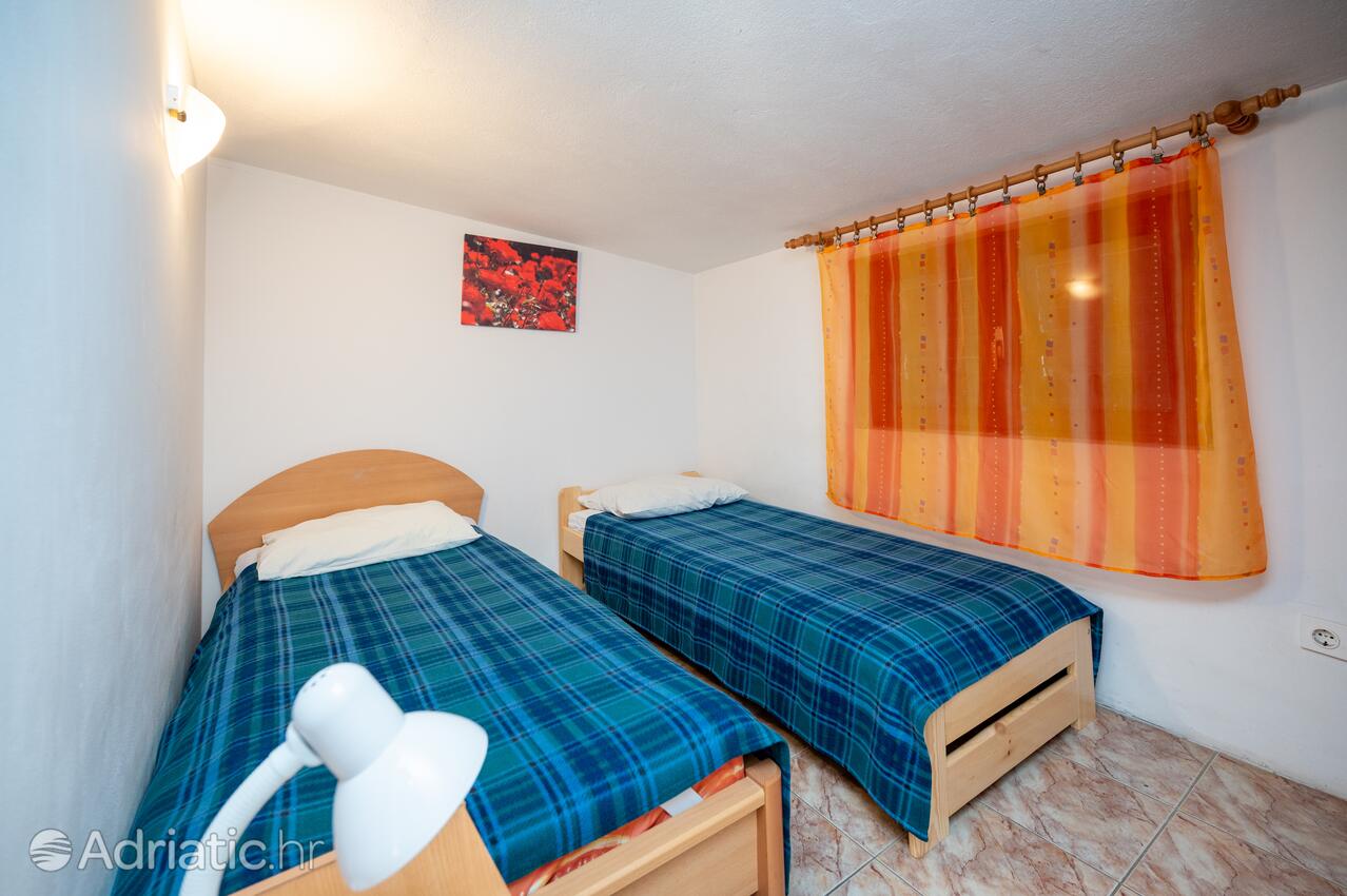 Appartements avec parking Pakostane, Biograd - 22462