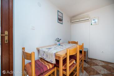 Lejlighedens parkeringsplads Pakostane, Biograd - 22462