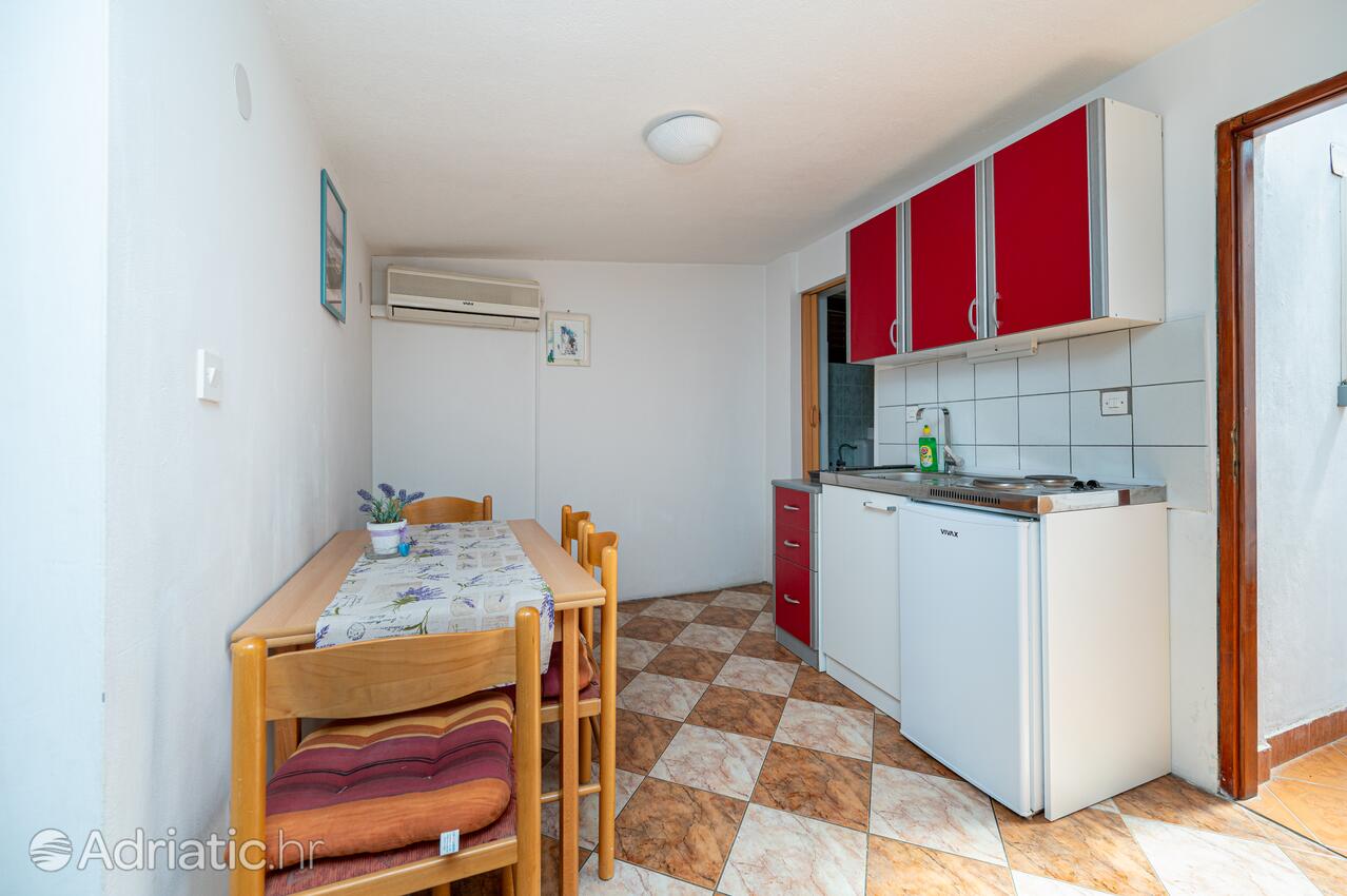 Appartements avec parking Pakostane, Biograd - 22462