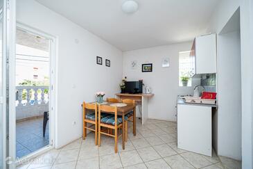 Apartamentos con parking Pakostane, Biograd - 22462