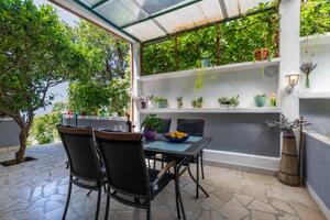 Однокімнатні апартаменти Бріст - Brist, Макарска - Makarska (A-22463-b(