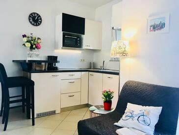 Apartmani s parkingom Palit, Rab - 22466