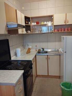 Apartmány s parkovištěm Omišalj, Krk - 22474