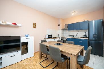 Appartement in Biograd na Moru voor 5 personen