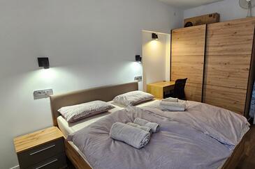 Ferienwohnungen mit Parkplatz Brdovec, Prigorje - 22481