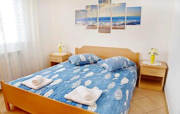 Apartments for families with children Zambratija, Umag - 22485