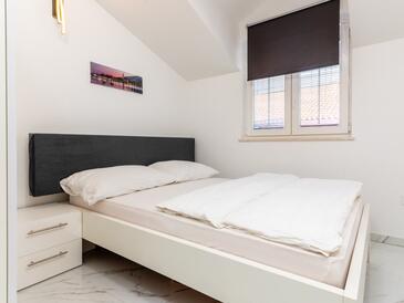 Ferienwohnungen mit Parkplatz Mastrinka, Ciovo - 22486