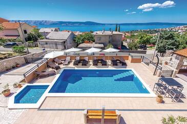 Apartmaji z bazenom Novi Vinodolski - 22488 Adriatic.hr
