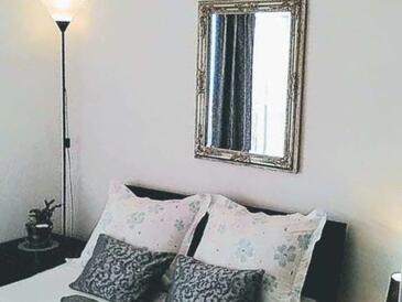 Ferienwohnungen mit Parkplatz Makarska - 22490