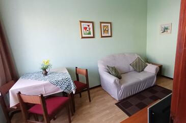 Jednoizbový apartmán Palit, Rab (A-22493-b)