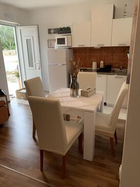 Apartments by the sea Povljana (Pag) - 225