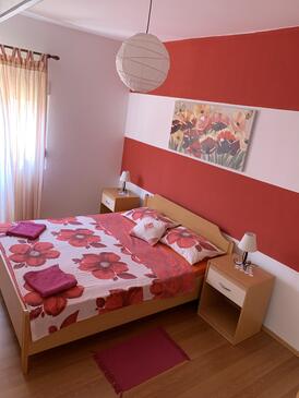 Apartments by the sea Povljana, Pag - 225