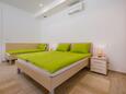 Schlafzimmer Hvar, Schlafzimmer in folgender Unterkunftsart apartment, Klimaanlage vorhanden und WiFi.