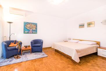 Appartamenti con parcheggio Umago - Umag - 22511