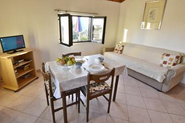 Apartmanok és szobák parkolóhellyel Zambratija, Umag - 22512