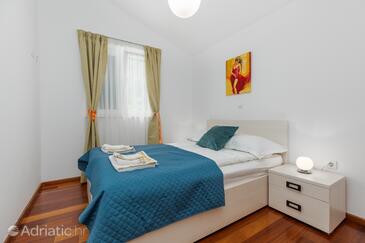 Apartments with parking space Drašnice, Makarska - 22517