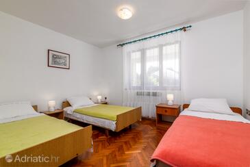 Apartmanok parkolóhellyel Pula - 2252