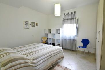 Ferienwohnungen mit Parkplatz Umag - 22521