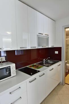 Ferienwohnungen mit Parkplatz Umag - 22521