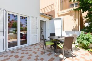 1-Zimmer-Ferienwohnung Zadar - Diklo, Zadar (A-22555-b)