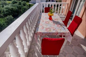 Apartmani s parkingom Lopar, Rab - 22558