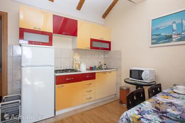 Lejlighedens parkeringsplads Pirovac, Sibenik - 22567