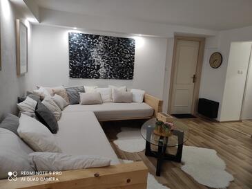 Appartamento di una stanza Slosella - Pirovac Appartamento di una stanza Slosella - Pirovac, Sebenico - Šibenik (A-22567-d(