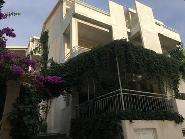 Объект Drašnice, Makarska, Объект 22573 - Апартаменты и комнаты вблизи моря с галечным пляжем.