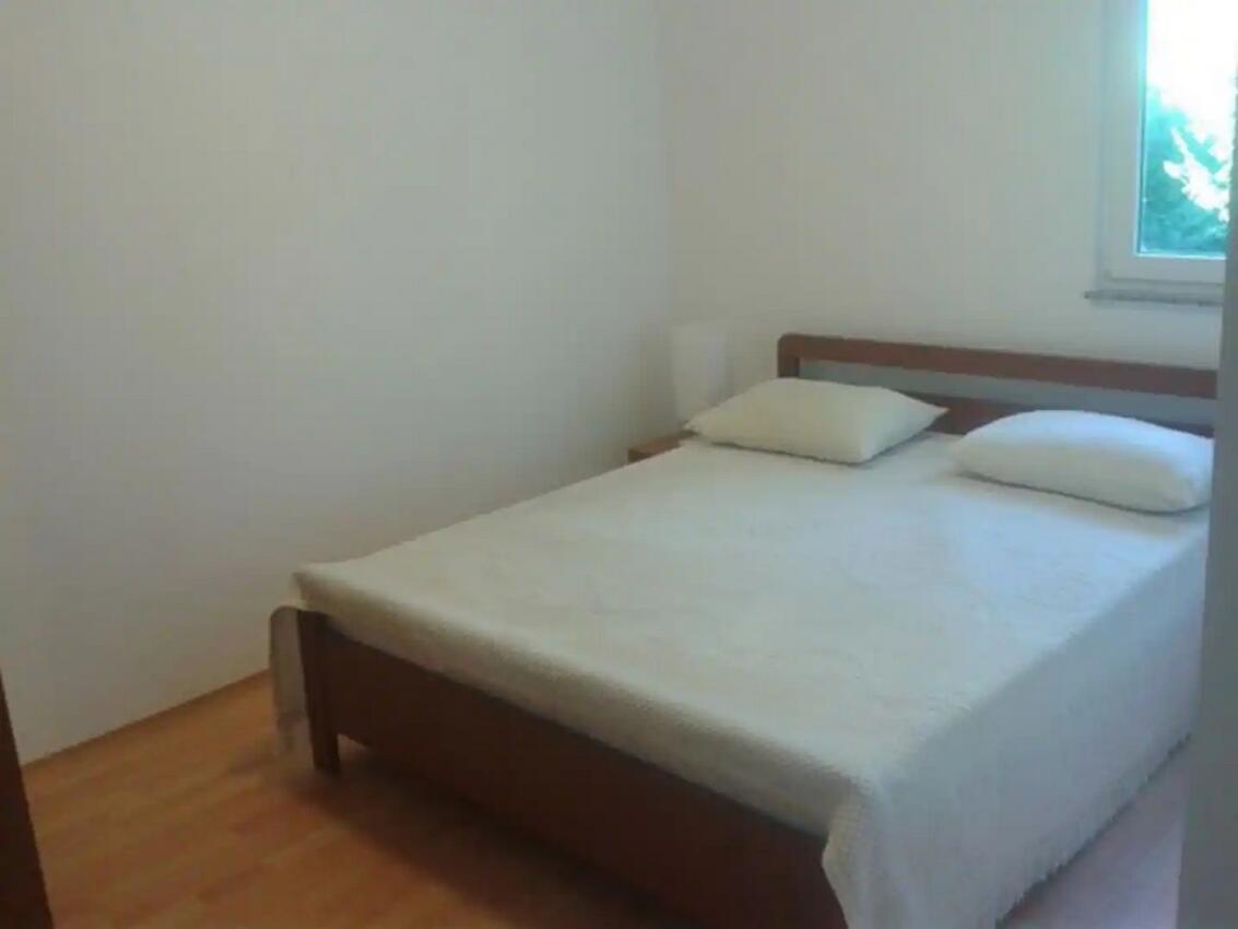 Appartamenti con parcheggio Kastel Stafilic, Castelli - Kaštela - 22574