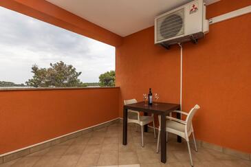 Lejligheder med pool egnet til familier med børn Mali Losinj, Losinj - 22580