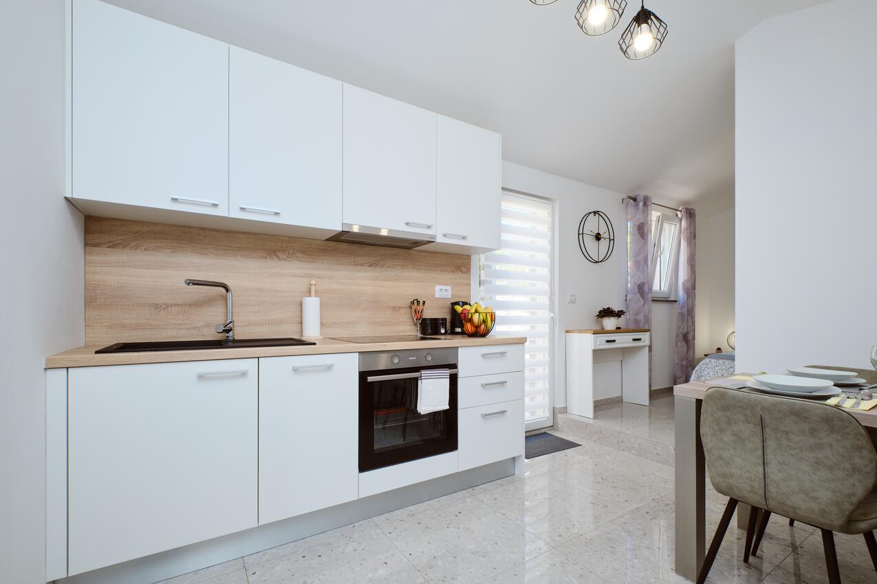 Apartments by the sea Martinšćica, Cres - 22582