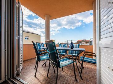 Apartmány s parkoviskom Kaštel Gomilica, Kaštela - 22589 Adriatic.hr