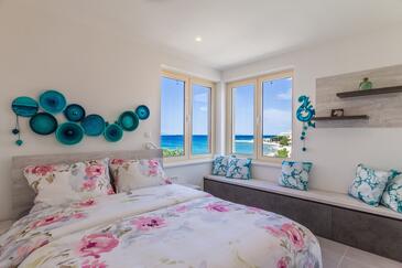 Seaside house for families with children Mandre, Pag - 22603