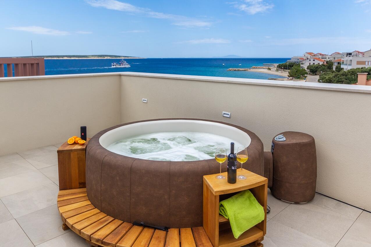 Haus am Meer für Familien mit Kindern Mandre, Pag - 22603