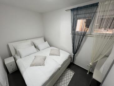 Apartamentos con piscina adecuados para familias con niños Pag - 22607