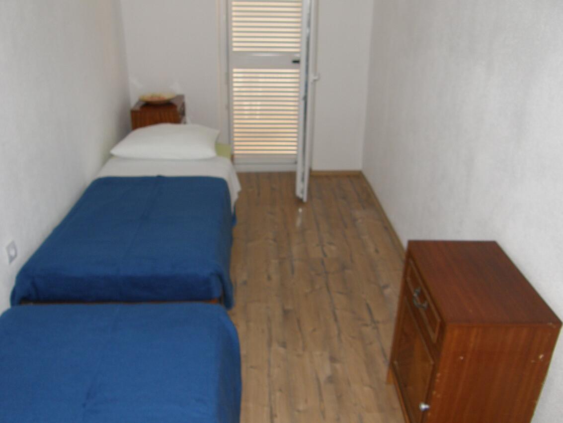 Apartments with parking space Fažana - 2261