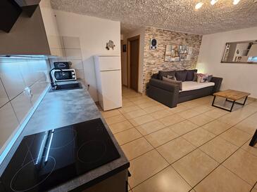 Apartments with terrace Vir, North Dalmatia