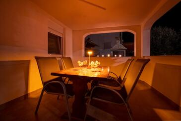 Lägenheter med parkering Vir - 22626