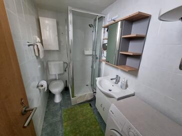 Apartments with terrace Vir, North Dalmatia