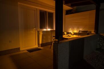 Apartments with terrace Vir, North Dalmatia