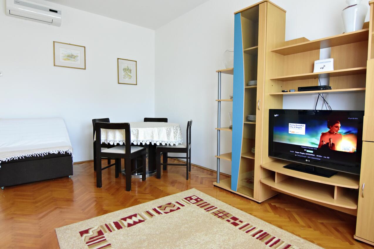 A-22628-a - Alloggi privati - Appartamenti accanto al mare Umago - Umag