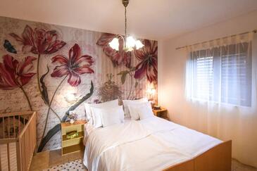 Appartamenti con piscina Cittavecchia di Lesina - Stari Grad, Lesina - Hvar - 22629