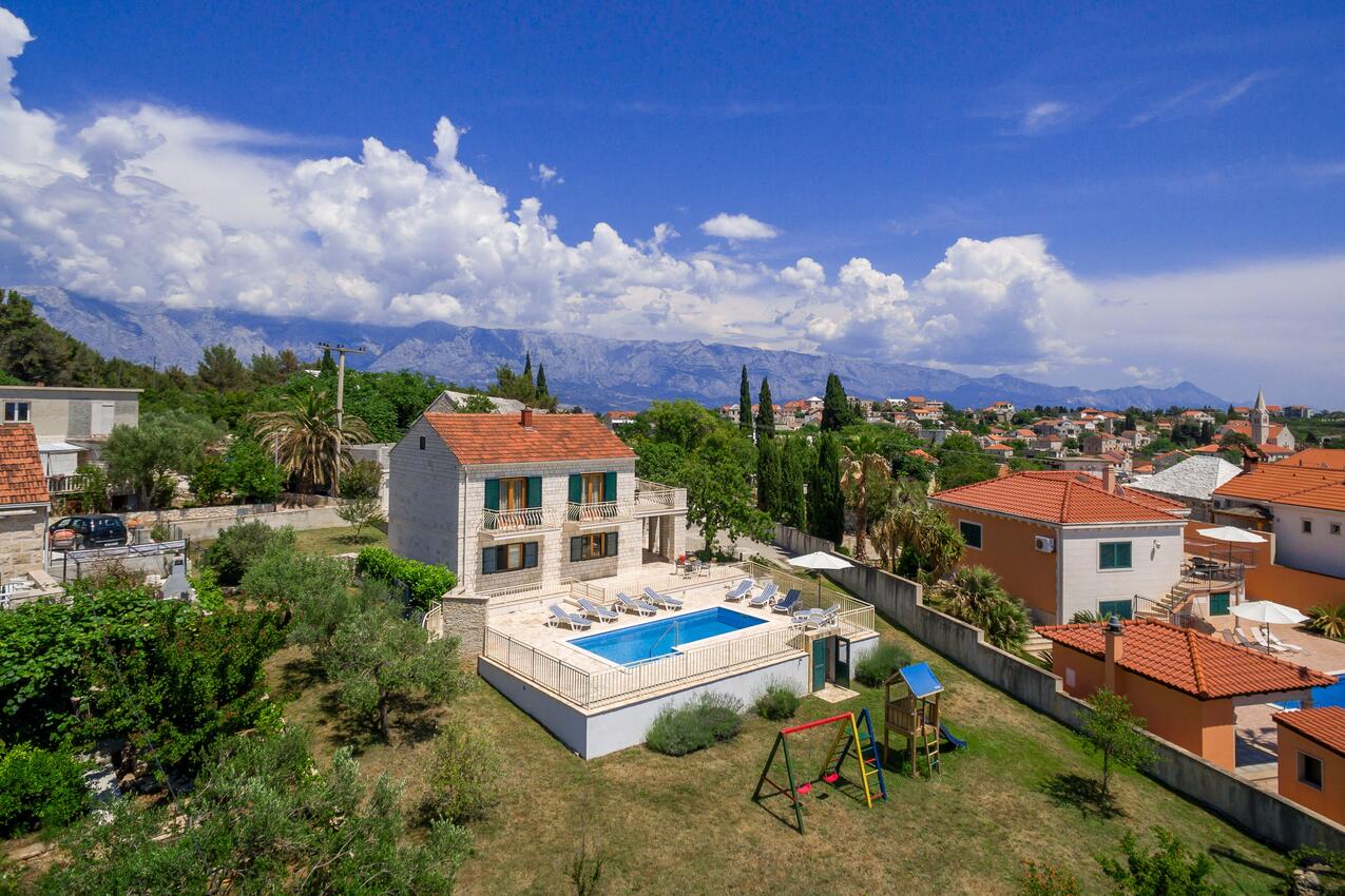 Haus am Meer mit Pool für Familien Sumartin, Brac - 22636